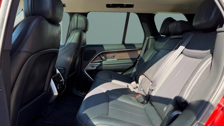 Land Rover Range Rover 3.0 D350 SE 4dr Auto Diesel Estate